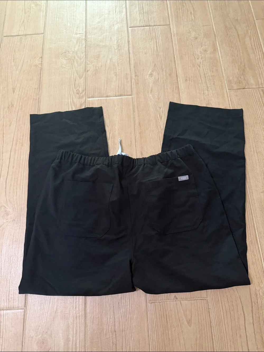 Figs relaxed fit